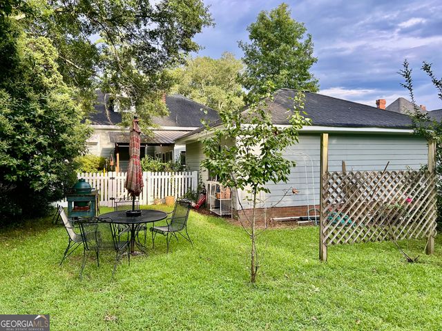 120 S Tusten Street, Elberton, GA 30635