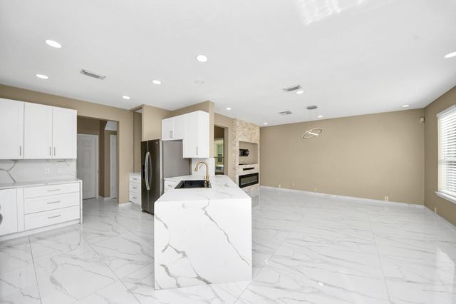 11027 Dellrose Crossing Drive, Richmond, TX 77406