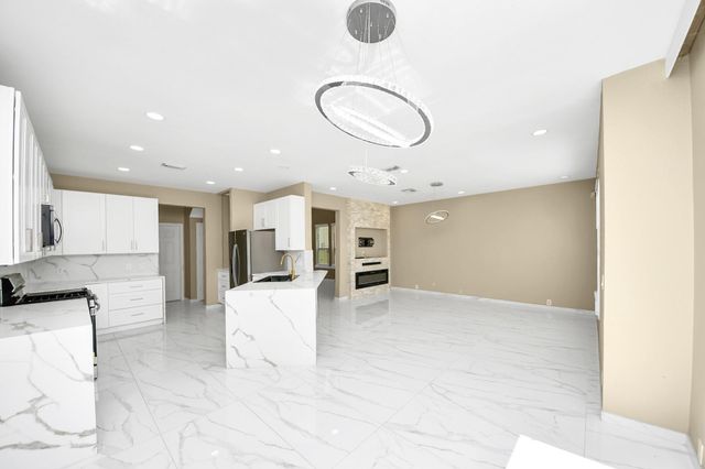 11027 Dellrose Crossing Drive, Richmond, TX 77406
