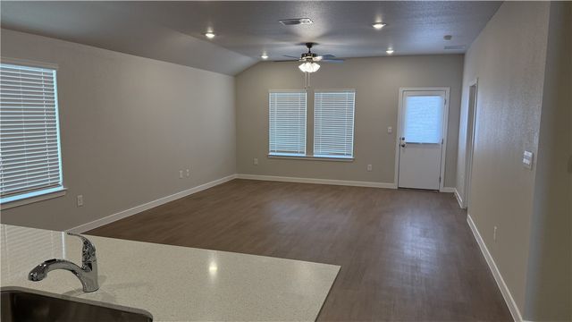 1345 Remys St, Corpus Christi, TX 78415