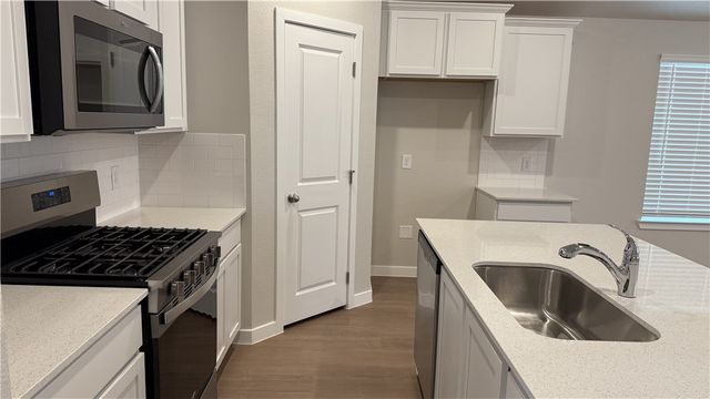 1345 Remys St, Corpus Christi, TX 78415