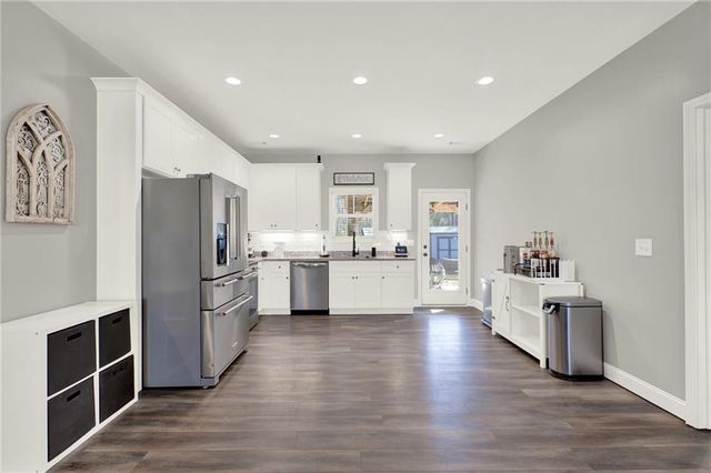 810 Shannon Circle Connector NE, Rome, GA 30161