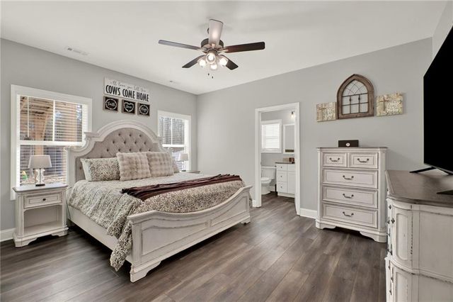 810 Shannon Circle Connector NE, Rome, GA 30161