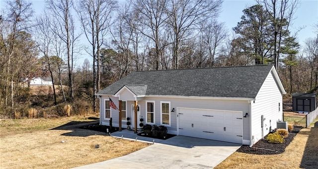 810 Shannon Circle Connector NE, Rome, GA 30161