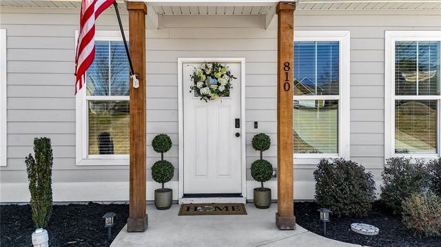 810 Shannon Circle Connector NE, Rome, GA 30161