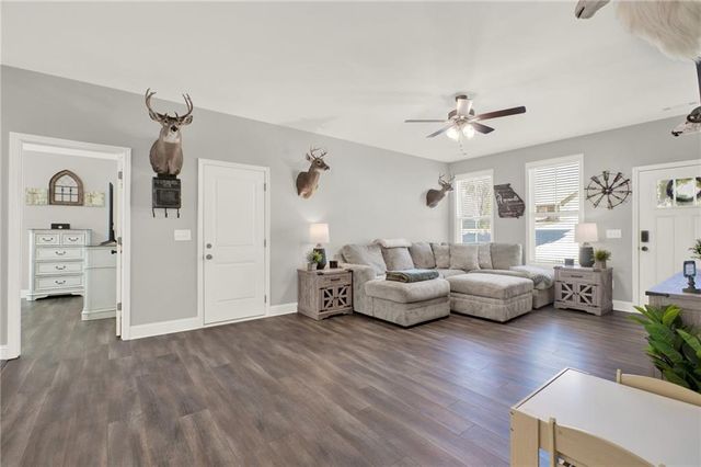 810 Shannon Circle Connector NE, Rome, GA 30161