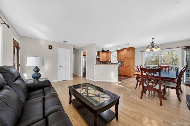175 Barnes Road, Washingtonville, NY 10992