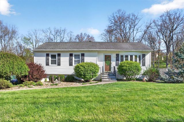 175 Barnes Road, Washingtonville, NY 10992
