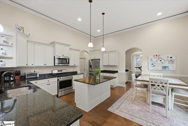 100 Marshfield Trail, Simpsonville, SC 29680