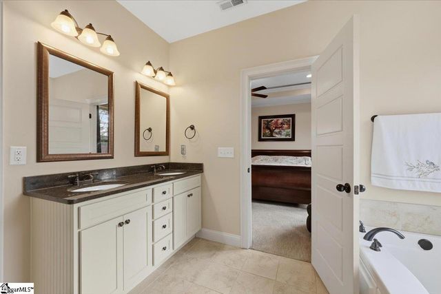 100 Marshfield Trail, Simpsonville, SC 29680