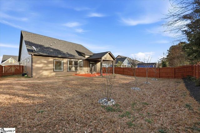 100 Marshfield Trail, Simpsonville, SC 29680