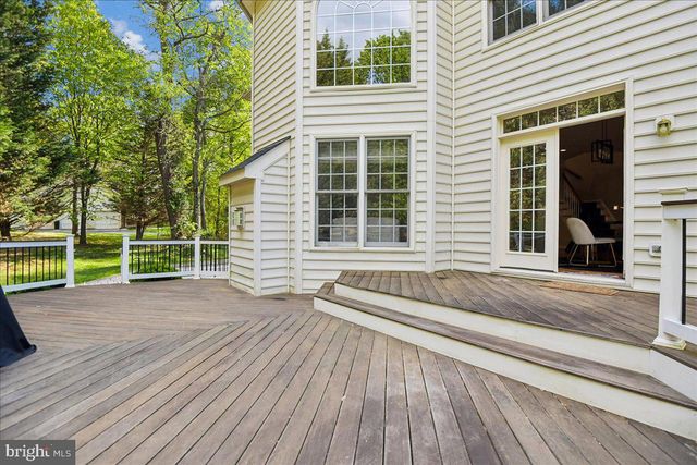 2010 DROVERS LN, Cooksville, MD 21723