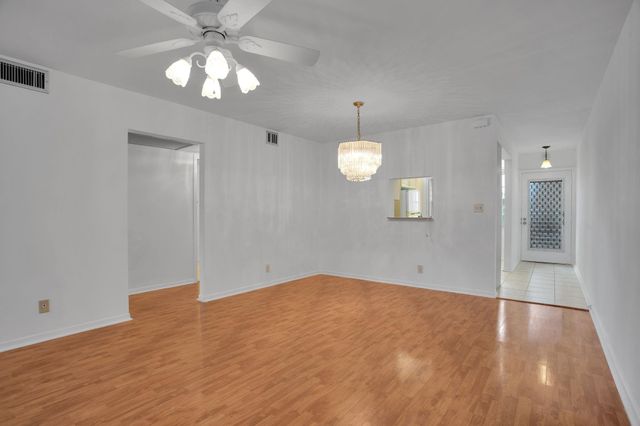 2006 Granada Dr N2, Coconut Creek, FL 33066