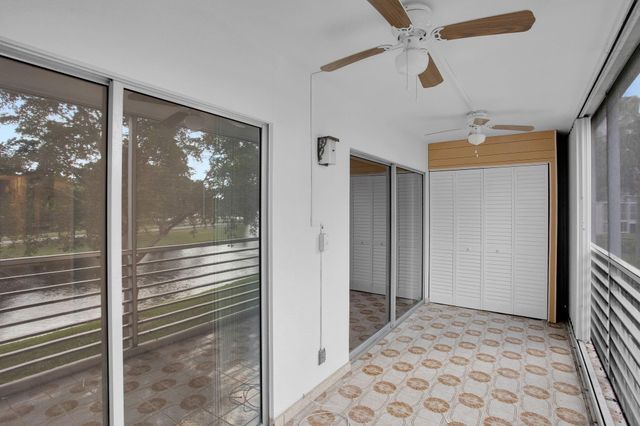 2006 Granada Dr N2, Coconut Creek, FL 33066