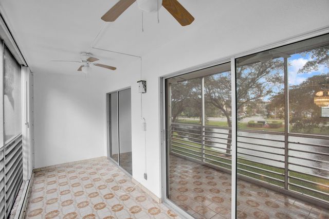 2006 Granada Dr N2, Coconut Creek, FL 33066