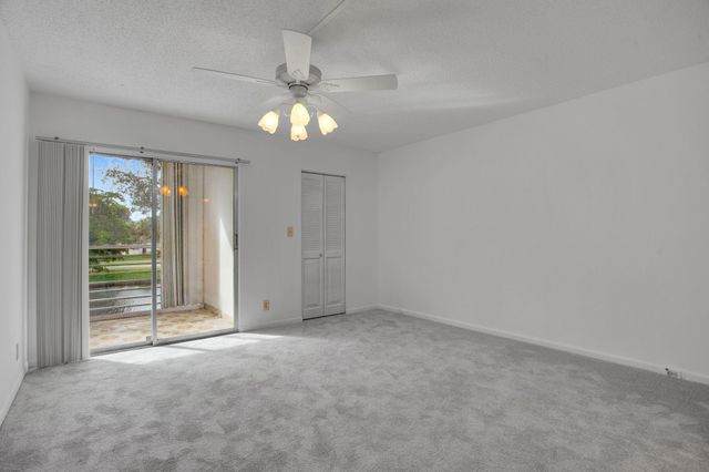 2006 Granada Dr N2, Coconut Creek, FL 33066