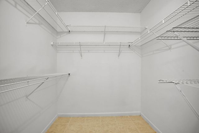 2006 Granada Dr N2, Coconut Creek, FL 33066