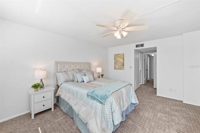 5095 BAY STREET NE 114, St Petersburg, FL 33703