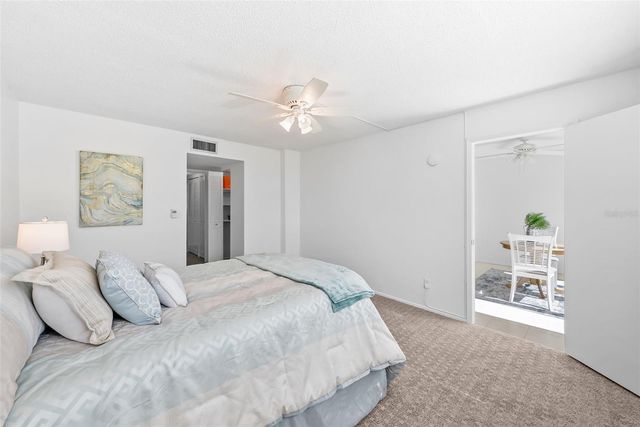 5095 BAY STREET NE 114, St Petersburg, FL 33703