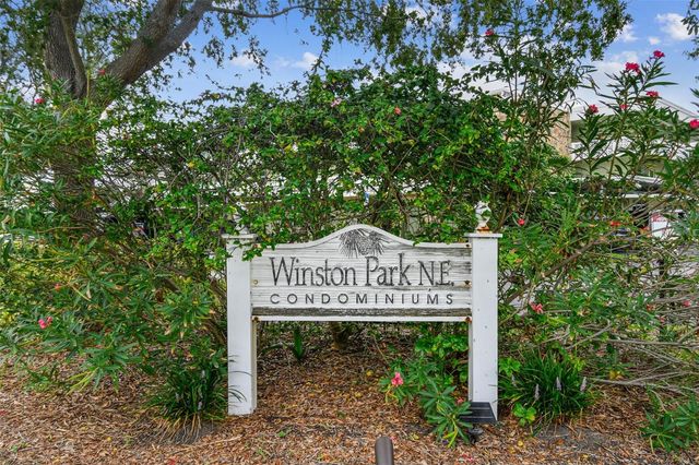 5095 BAY STREET NE 114, St Petersburg, FL 33703
