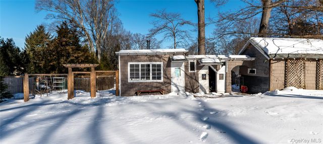 33 Forest Glen Road, Valley Cottage, NY 10989