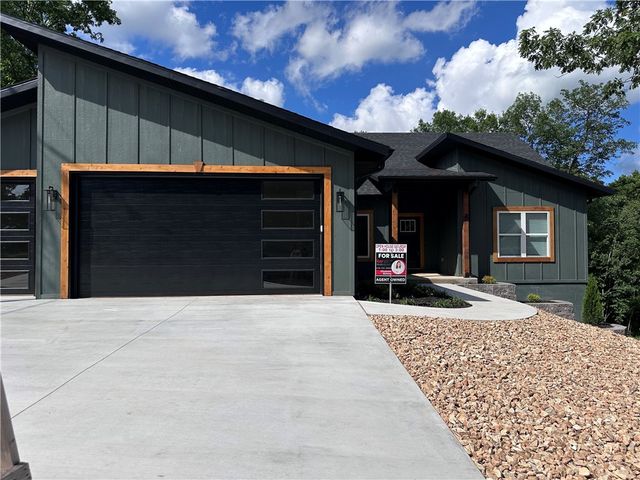 3 Bytham Circle, Bella Vista, AR 72714