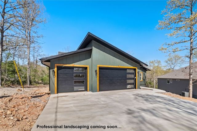 3 Bytham Circle, Bella Vista, AR 72714