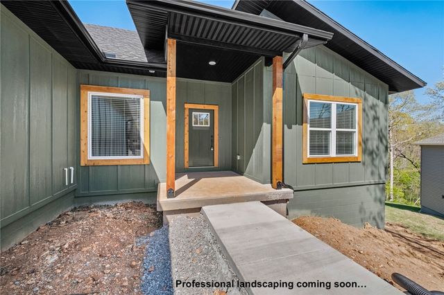 3 Bytham Circle, Bella Vista, AR 72714