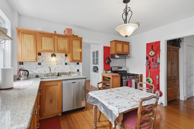 17 Locust Terrace 2, Cambridge, MA 02138