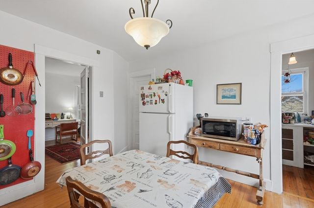 17 Locust Terrace 2, Cambridge, MA 02138