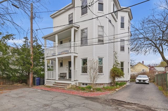 17 Locust Terrace 2, Cambridge, MA 02138