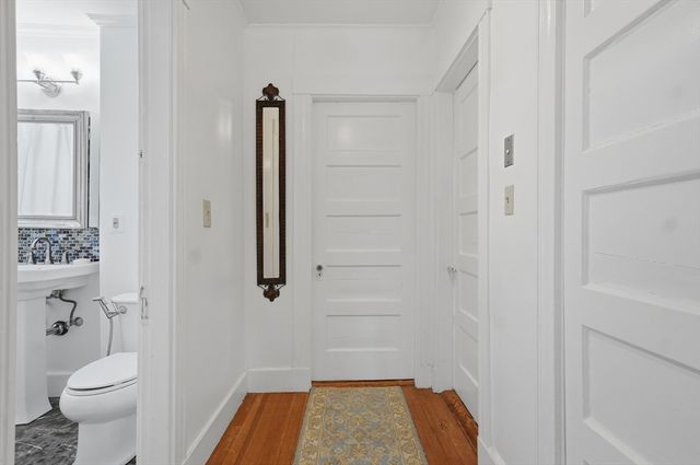 17 Locust Terrace 2, Cambridge, MA 02138