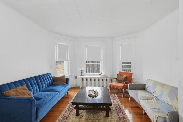 17 Locust Terrace 2, Cambridge, MA 02138