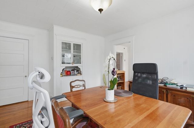 17 Locust Terrace 2, Cambridge, MA 02138