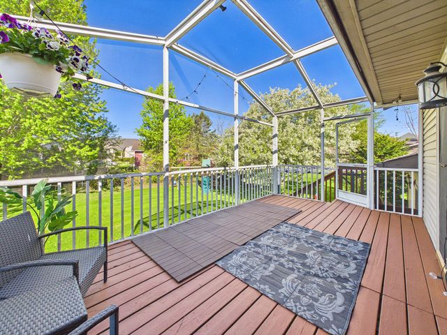 2210 Green Drive, Faribault, MN 55021
