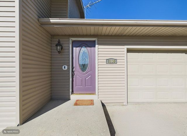 2210 Green Drive, Faribault, MN 55021