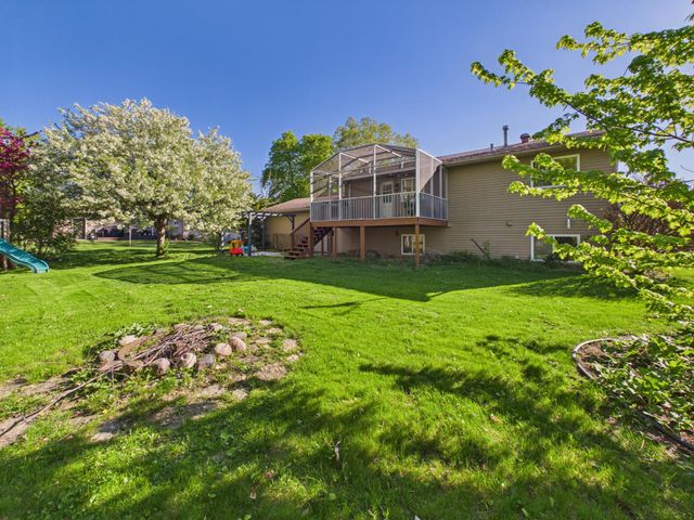 2210 Green Drive, Faribault, MN 55021