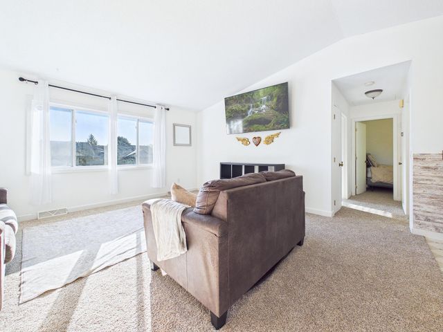 2210 Green Drive, Faribault, MN 55021