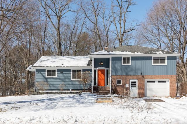 45 Crescent Road, Burlington, VT 05401