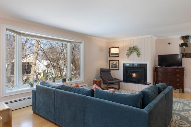 45 Crescent Road, Burlington, VT 05401
