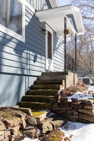 45 Crescent Road, Burlington, VT 05401