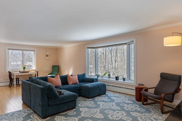 45 Crescent Road, Burlington, VT 05401
