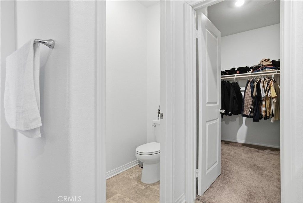 Image 10 of property listing at 16651 Snowdrop 1, Fontana, CA 92336