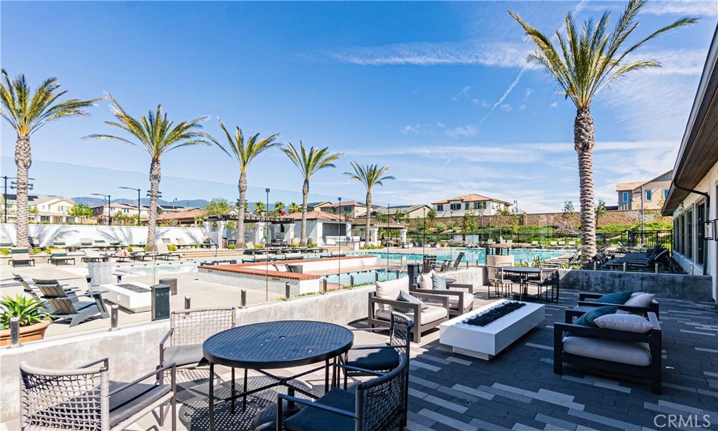 Image 21 of property listing at 16651 Snowdrop 1, Fontana, CA 92336