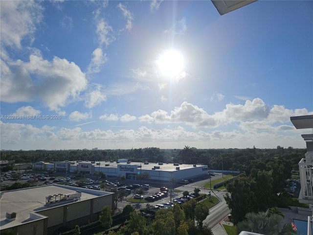 1251 NE 108th St 801, Miami, FL 33161