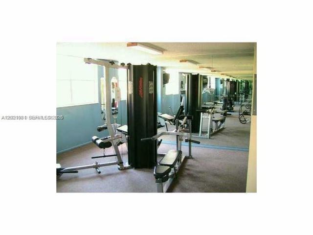 1251 NE 108th St 801, Miami, FL 33161