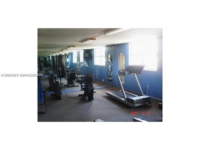 1251 NE 108th St 801, Miami, FL 33161