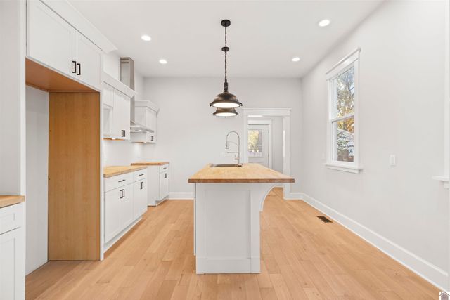 1520 Monroe # 3, Paducah, KY 42001