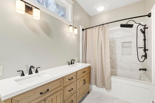 1520 Monroe # 3, Paducah, KY 42001