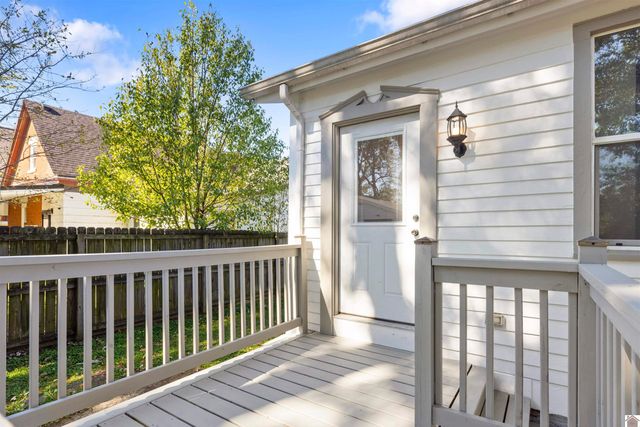 1520 Monroe # 3, Paducah, KY 42001